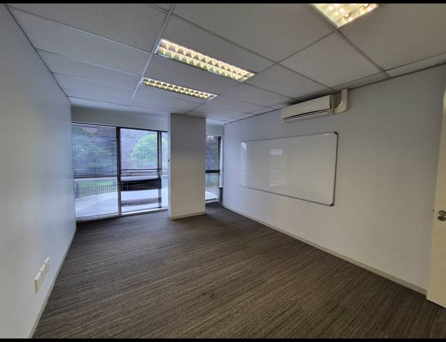 375M² OFFICE TO LET IN BEDFORDVIEW